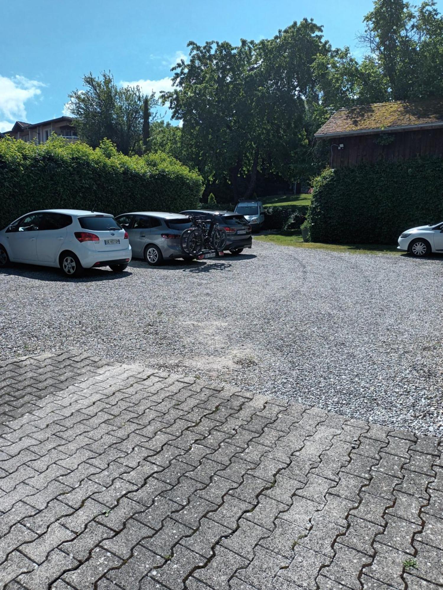 L'Oasis Hotel Evian-les-Bains Bagian luar foto